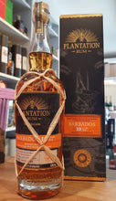 Laden Sie das Bild in den Galerie-Viewer, Plantation Barbados 10y 2023 Arran Finish XO 0,7l 50,8 % vol. single cask Rum