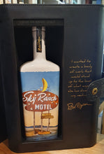 Load image into Gallery viewer, Heaven‘s Door Bootleg Series 18 y Bourbon Whiskey 0,7l 57% vol. Bob Dylon Straight Whiskey spanish Vermouth rouge limitiert