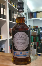 Laden Sie das Bild in den Galerie-Viewer, Hazelburn Single cask 19y 2024 0,7l 48,3 % vol. Whisky Campbeltown limited Edition