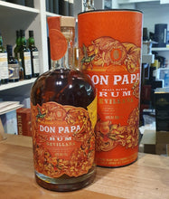 Laden Sie das Bild in den Galerie-Viewer, Don Papa Rum Sevillana cask finish 2 0,7l 40 % vol. mit Geschenk Dose