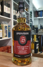 Laden Sie das Bild in den Galerie-Viewer, Springbank 12y 2025 B28 cask strength NEU o.Dose 0,7l 55,5 % vol. Whisky