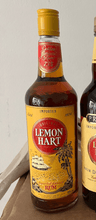 Načtěte obrázek do prohlížeče galerie,Lemon Hart 1980s Overproof 151 0,7l 73% Jamaica Rum Fassabfüllung Sonderedition