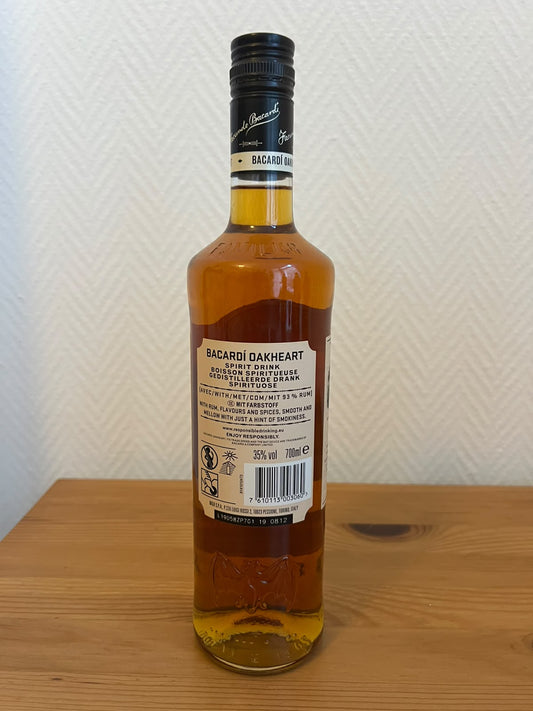 Bacardi Oakheart 0,7l 35% vol. Rum Sonderedition