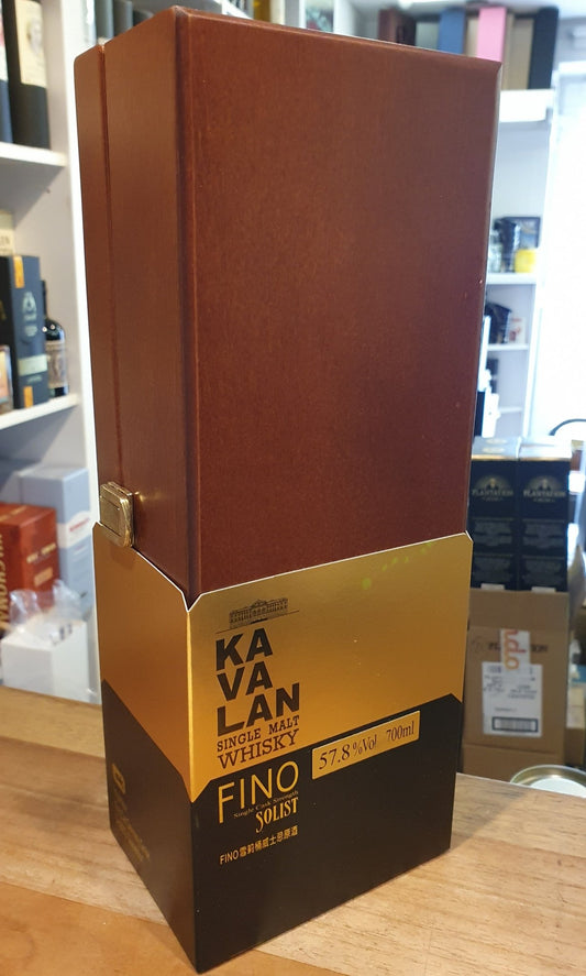 Kavalan Solist Fino v dřevěné krabici Sherry 2010 2017 0,7l 57,8 o. podobně % sud Taiwan Whisky FI100714025B