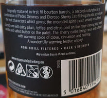 Laden Sie das Bild in den Galerie-Viewer, Glenscotia 11 Finished sherry PX + Oloroso sherry cask strength single malt scotch whisky Campbeltown 0,7l 54,1 %