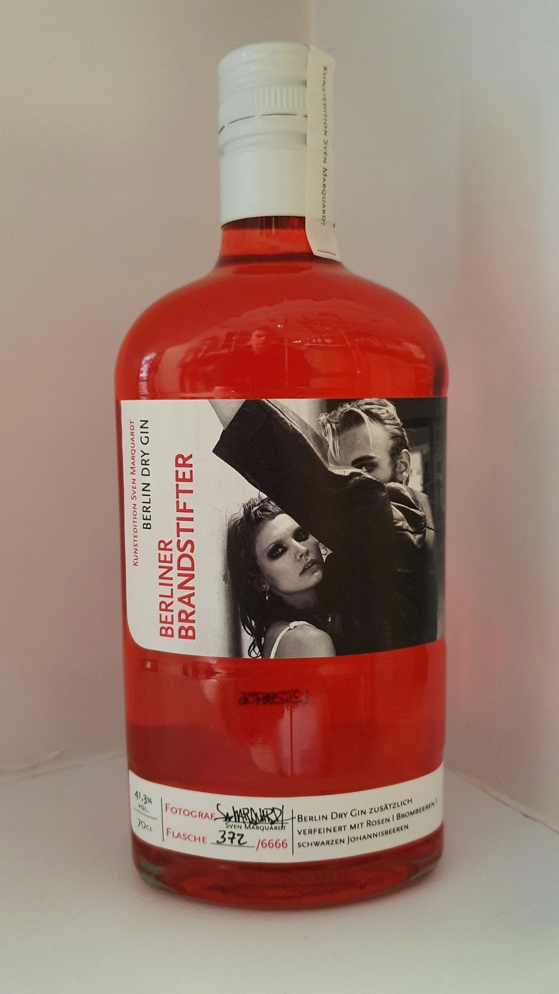 Brandstifter Gin Kunst Edition 0.7l 41,3% Flasche limitierte Edition #innout #innoutshop #innoutspirituosen