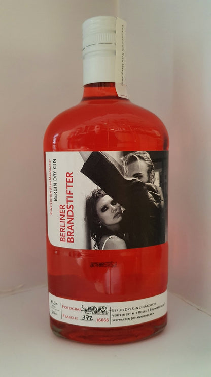 Brandstifter Gin Kunst Edition 0.7l 41,3% Flasche limitierte Edition #innout #innoutshop #innoutspirituosen