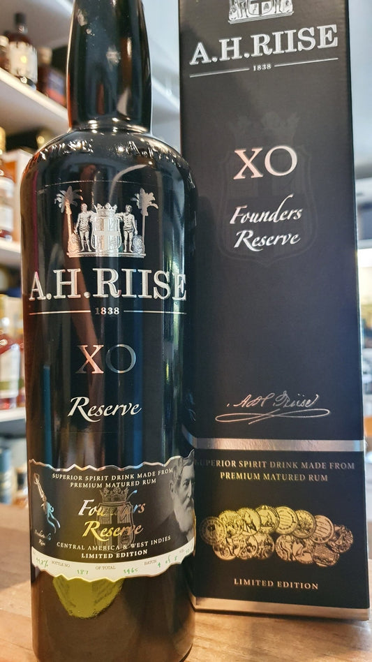 A.H.Riise XO Founders green 2022 Teil 3 Reserve 0,7l 44,8% vol. Rum limited grün Rum AH Riise XO black  Rum
