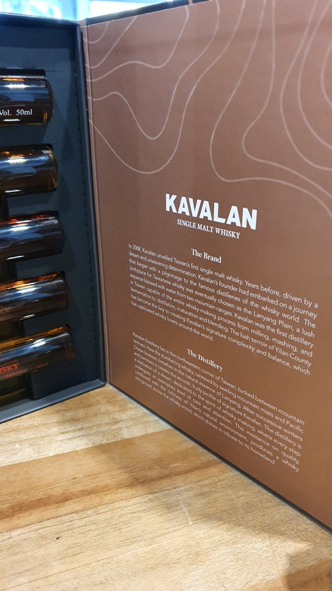 Kavalan Solist Tasting set Geschenkbox 5 x 5 cl. 0.7l Fl 50-54 %vol.