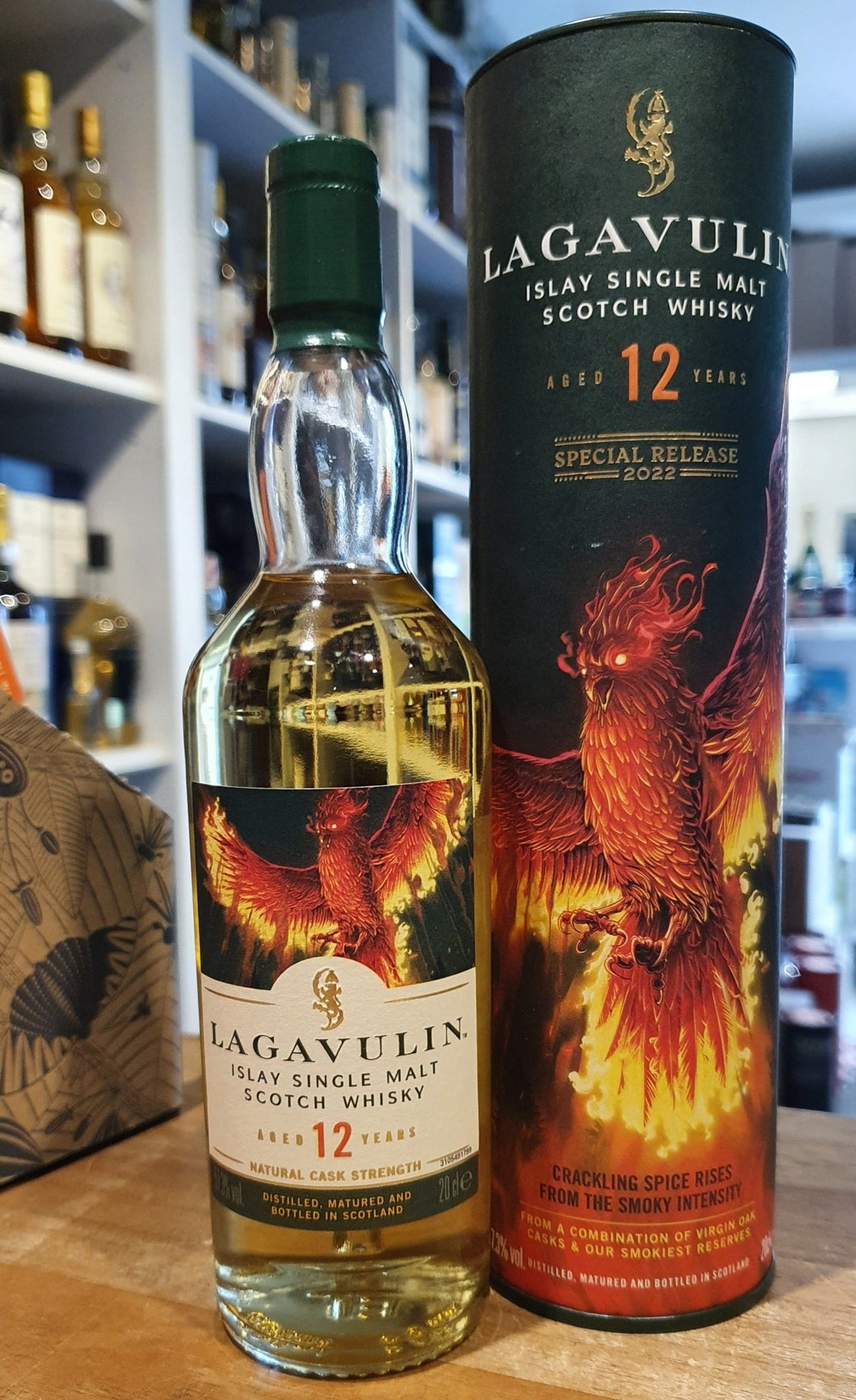 Lagavulin 12y Special Release 2022 Single malt 0,2l 57,3% vol. Diageo 22 Heavily peated American oak refilled a