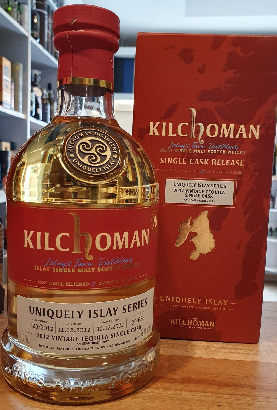 Kilchoman 2022 Vintage 2012 Tequila Single Cask an Geamhradh cask Edition Uniquely Islay Series  Fassstärke Cask 53,1 %vol. Whisky Gepa #823   limitiert auf 239  Fl  Gaumen:  The Tequila finish has sweet caramel notes, earthy smoke and juicy citrus fruits. 