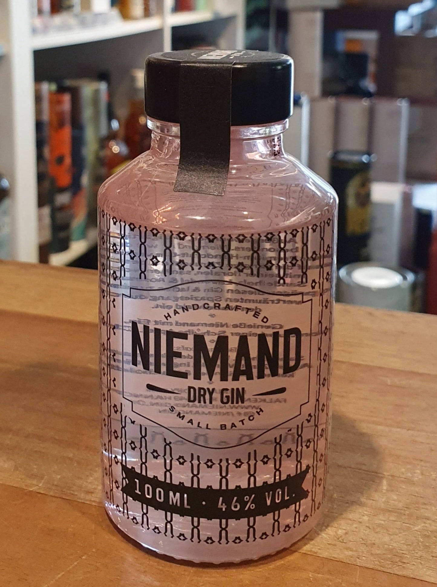 Niemand Gin Mini 0,1l 46% vol. lahev Hannover rozmarýn 