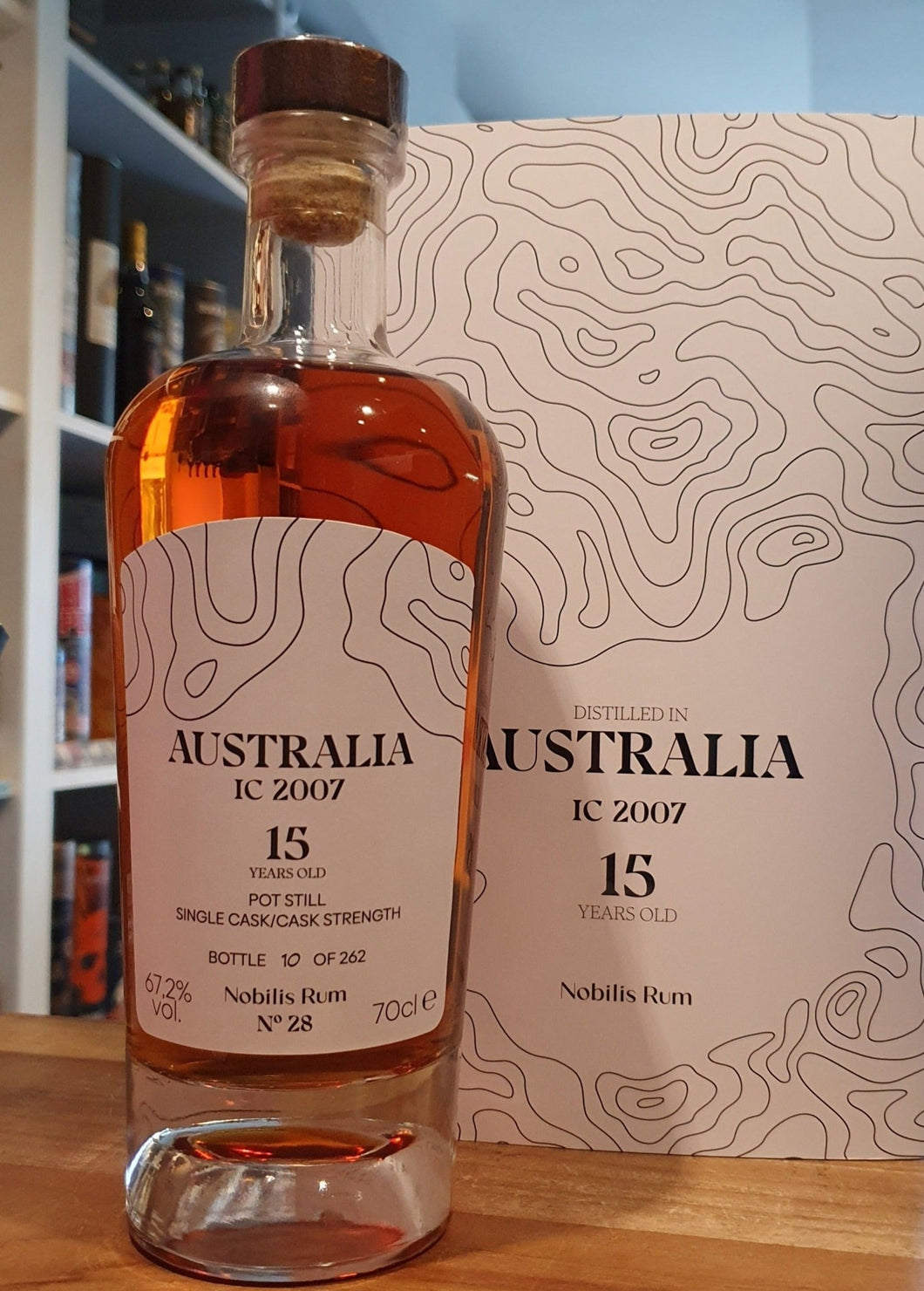 Nobilis Rum Australia IC 2007 15y 0,7l #28 66,2% vol.single cask  Inner Circle Destille Pot Still amerikanischer Eiche, Bourbon  Limitiert auf 262  Flaschen    Nase  Trockenfrucht, Birne, Vanille   Gaumen   Nougat, Vanille, Apfel.