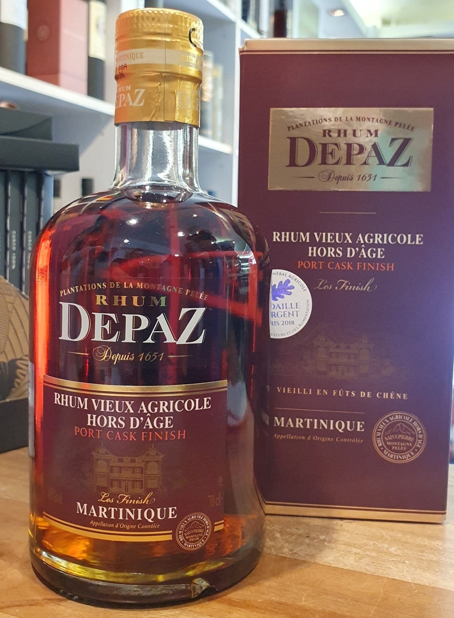 Depaz Hors d´Age Port Cask Finish Rum 45 % vol. 0,7l Rhum - inn-out-shop