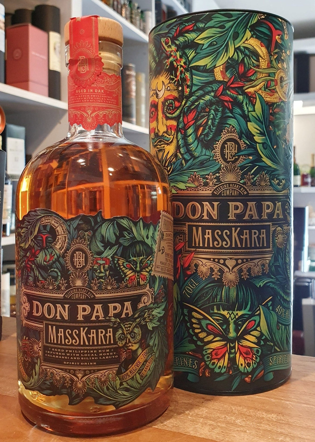 Don Papa Masskara MIT DOSE grün 40% vol. vol. 0,7l Rum Spirituose - inn-out-shop