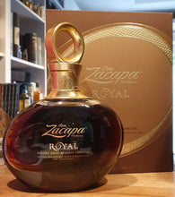 Load image into Gallery viewer, Ron Zacapa Royal 0,7 45%vol. m.GP Rum Guatemala - inn-out-shop
