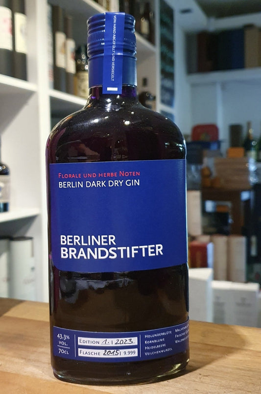 Brandstifter Dark Edition 1 2023 Gin 0,7l 43,3%vol. - inn-out-shop