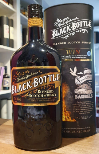 Black Bottle blended Scotch Gordon Graham's Whisky 0,7l 40%vol.  mit schöner Geschenkpackung