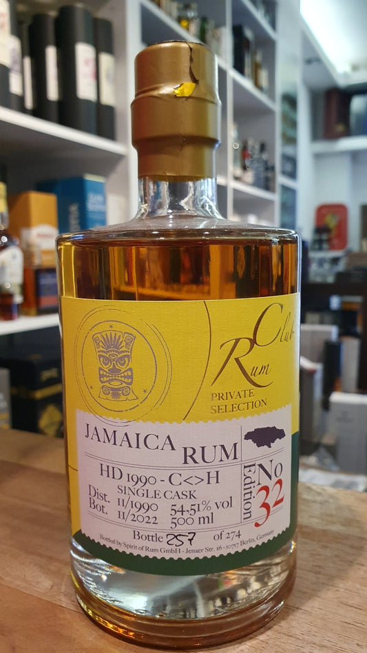 alt
Rumclub Ed.32 HD Hampden 1990 C<>H Jamaica 54,51% vol. 0,5l Single cask Rumclub Jamaica limited