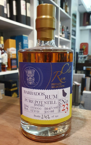 Rumclub Edition 23 Barbados 21 Y 2000 21 Marque BMMG 0,5l 54.4% vol. Mount Gay rum Barbados Pure Pot Still Rum Club Private