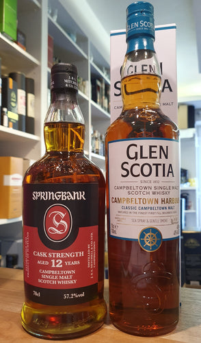 Springbank 12y 2024 cask strength o.Dose 0,7l 57,2% vol. Schottland Campbeltown  70 % Bourbon & 30 % Sherry Casks Ex-Bourbon und Sherryfässer  LIMITED EDITION Cask Nase: This year’s 12 year old cask strength kicks off with notes of marzipan, smoked meats, and a smokiness akin to burnt matches.  Gaumen: The smoky, earthy continues palate  nuttiness is introduced of pistachios. Notes of caramelized brown sugar, prunes custard  dram.  Abgang: A sea salt note emerges along with red apple skin.