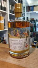 Laden Sie das Bild in den Galerie-Viewer, Rumclub Ed.48 Germany 2013 52,3% vol. 0,5l Single cask Rum club Deutschland
