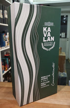 Load image into Gallery viewer, Kavalan Concertmaster Geschenkset Port cask Taiwan Whisky 0,7L 40% Mini Destillers choice 1+2
