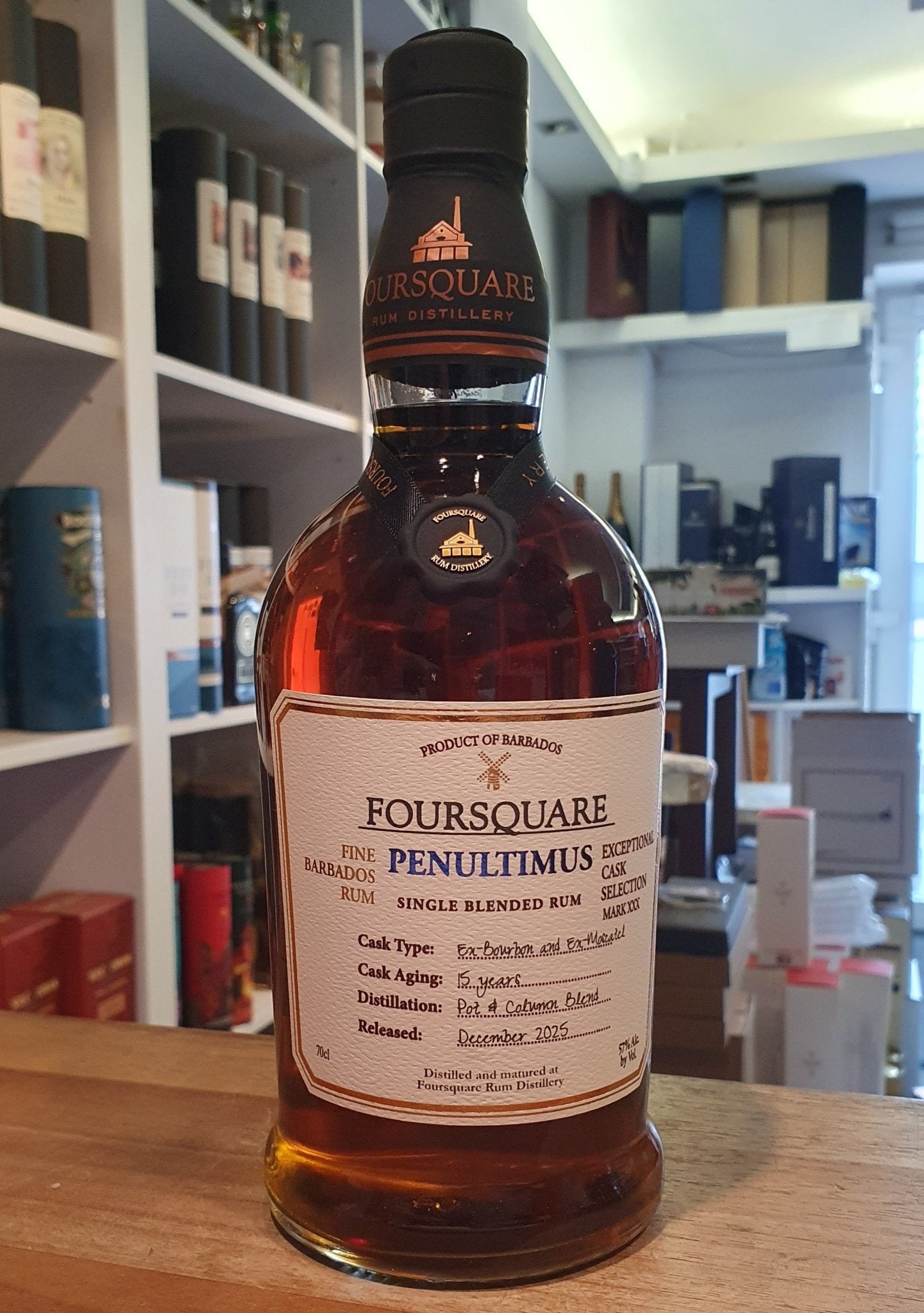 Foursquare Penultimus ECS 2025 XXX Barbados 15 Y 57 % vol. 0,7l rum