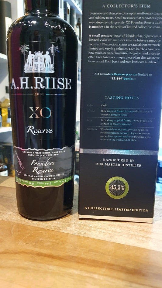 A.H.Riise XO Founders 6 HELLGRÜN grün 2023 Reserve 0,7l 45,5% vol. Rum limited  limitiert auf 13.665
