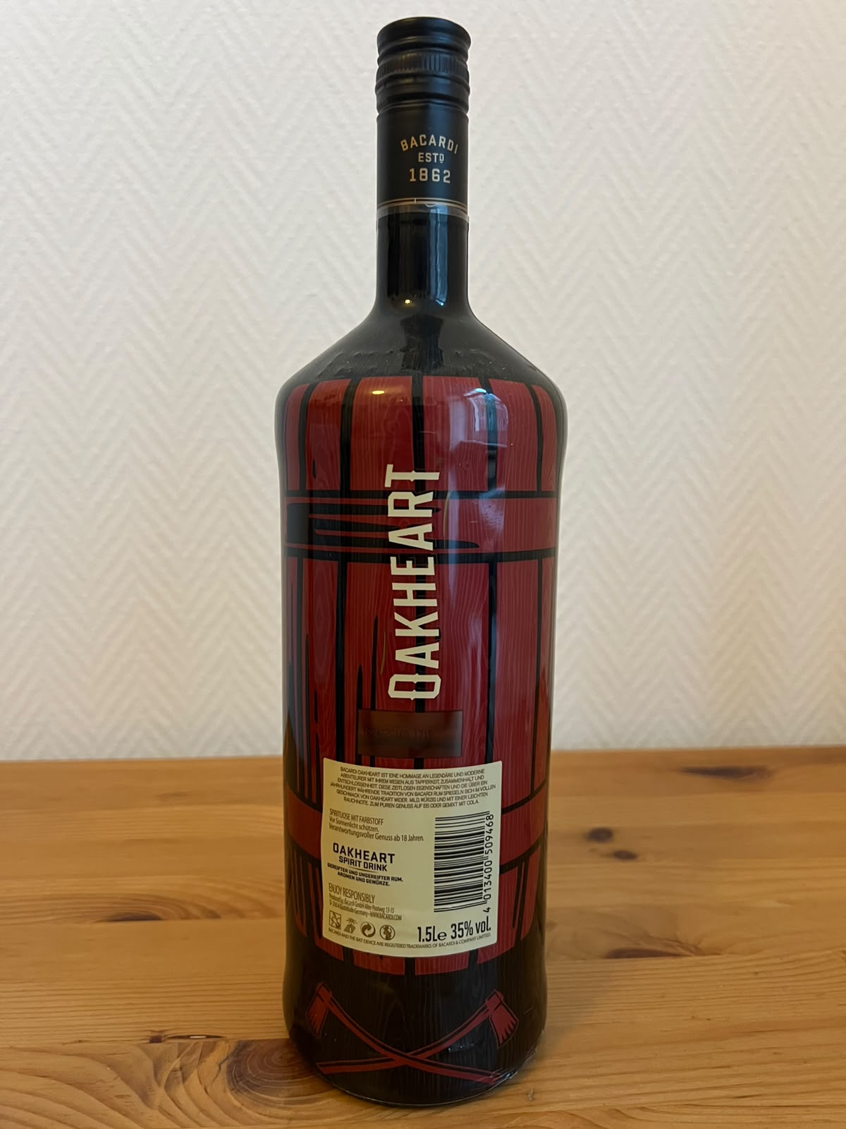 Bacardi Oakheart Magnum 1,5l 35% vol. Rum Sonderedition Limited Edition