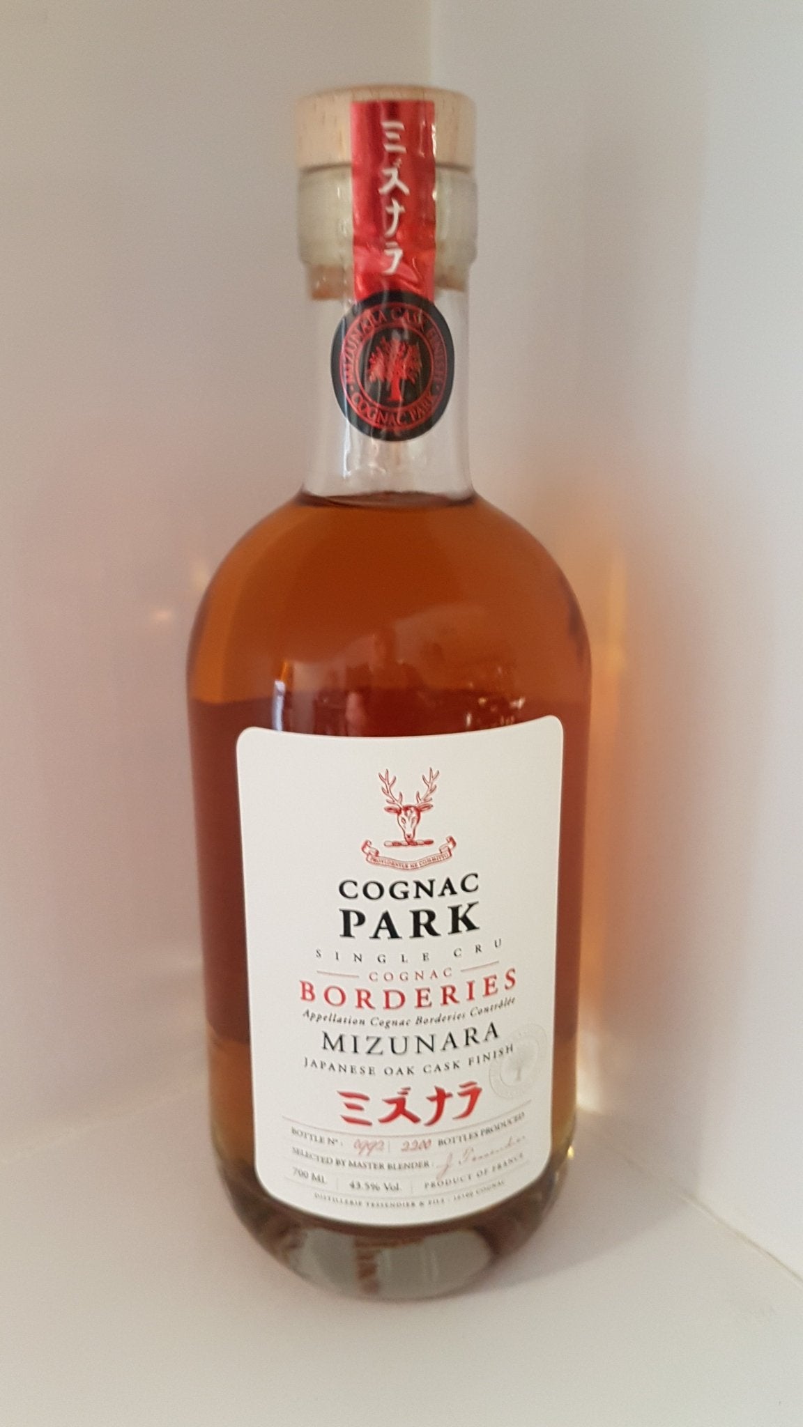 Cognac Park Borderies Cognac zrálo v sudu Mizunara 0.7l 43.5%