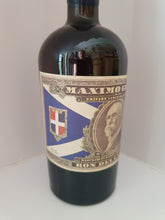 Načtěte obrázek do prohlížeče galerie,Maximo Gomez Single cask Rum Laphroaig fass gel. 45% vol. 0,5l
