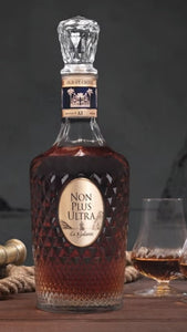 A.H.Riise Rum Non plus ultra la Galante Edition very rare 0,7l 43,4% vol. aus dänischer Kolonie Virgin island auch Jungfern Inseln genannt. Rhum Rum

limitiert auf 2000 fl 