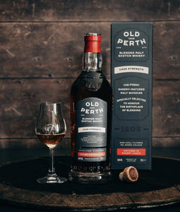 Old Perth cask strength 0,7l 58,6% vol. Whisky