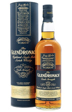 Laden Sie das Bild in den Galerie-Viewer, Glendronach cask Strength b12 58,2 % vol. 0,7l Single Malt Scotch Speyside Whisky

