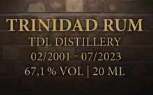 Cargue la imagen en el visor de la galería,RA Trinidad TDL 2001 2023 s #135 0,5l 67,1%vol.  single cask Rum Artesanal

