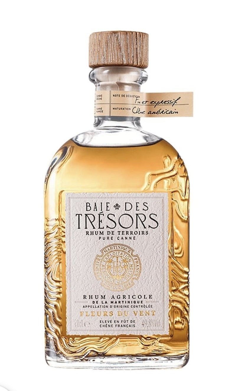 Baie des Tresors Fleurs du Vent 49,8% vol. 0,7l rum Martinique Rhum   Nose: harmonious, intensely floral, green sugarcane