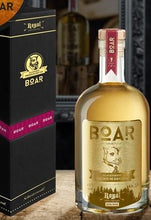 Load image into Gallery viewer, Boar Royal Gin WEISS limited Edition 2020 0,5l 43% Flasche limitierte Edition fassgelagert
