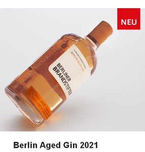 Brandstifter aged Gin Edition 2020 0.7l 50,3% Flasche limitierte Edition auf nur 1999 Flaschen. Zusätzliches Botanical : Rosenblüte.  Edition 2021 | Limitiert auf 1.999 Flaschen