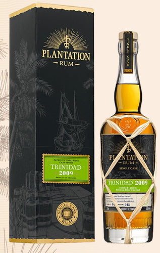Plantation Trinidad 2009 2022 Tokay wine Cask XO 0,7l 52? % vol. single cask Rum pe Trinidad Distillers Limited   limitiert auf x  Fässer  Ester: 196 VC: 369  Dosage: 5  Nose : Complex with spicy, flowery and fruity notes on pomelo, nectarine, acacia, honeysuckle, orange blossom, hay, vanilla, developing on cantaloupe, starfruit and papaya.  Palate : Sweet and mellow on honeydew, date, chestnut, raisin, banana, apricot jam, moss and pecan.
