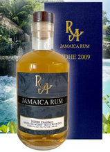 Chargez l&#39;image dans la visionneuse de la galerie,RA Jamaica Hampden 2009 2024 HDHE DOK 0,5l #262 58,7% vol.single cask Rum Artesanal
