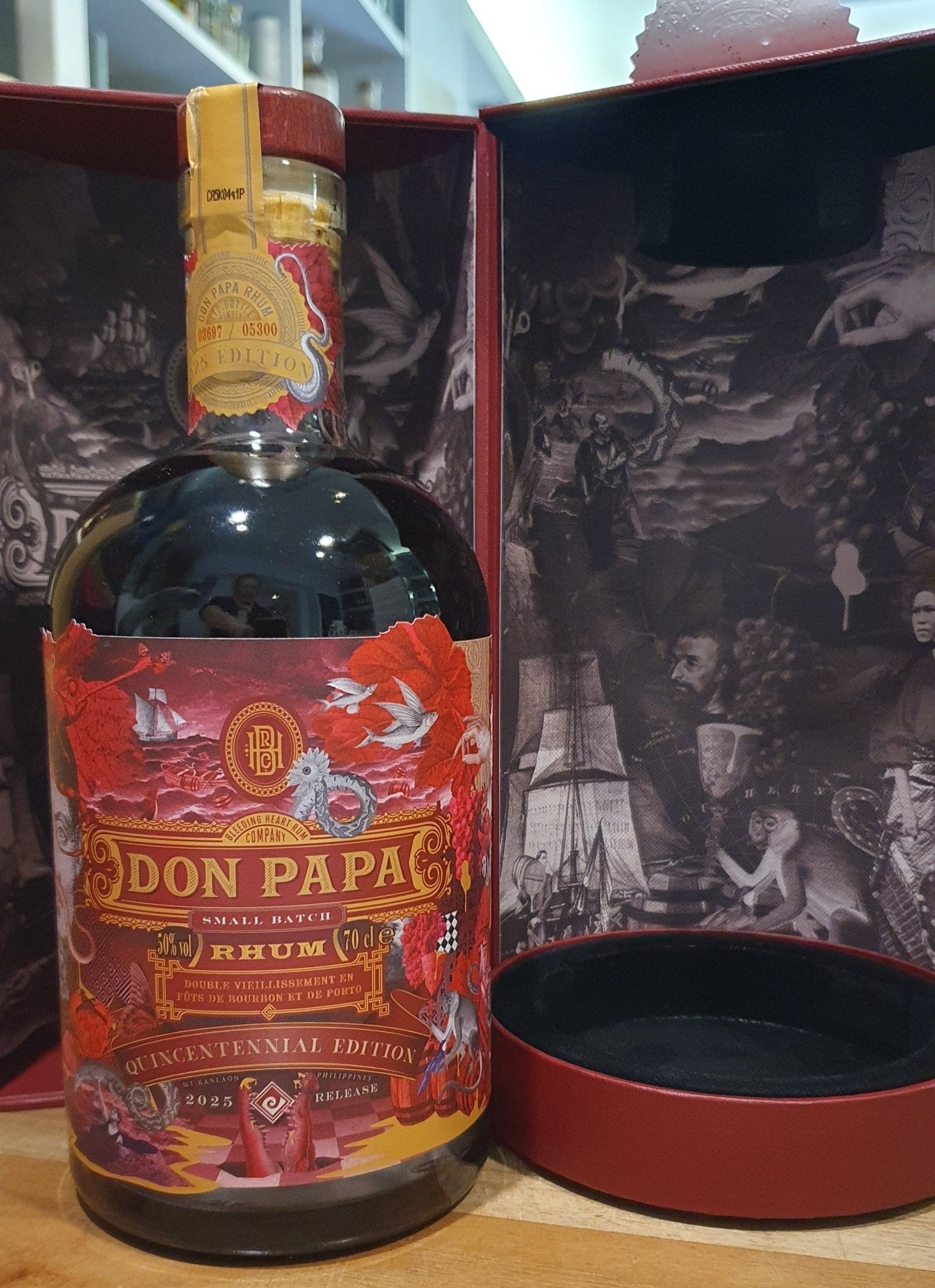 Don Papa Quincentennial 2025 "F" Rum Port cask 7y 0,7l 50 % vol. mit Geschenk Dose 500y Magellan