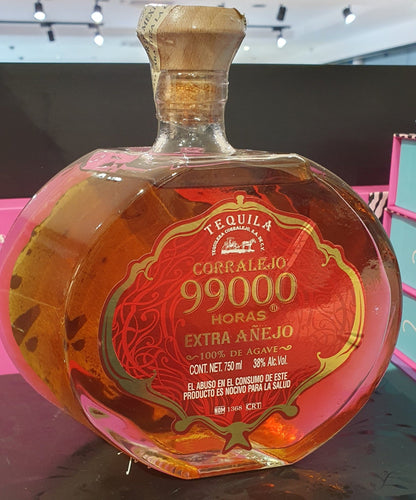 Corralejo 99000 Horas Tequila extra anejo 0,7l 38% vol.