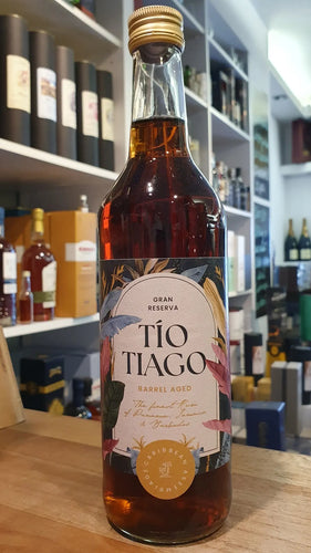 Tio Tiago Rum Spirituose 0,5l 40%vol.  Panama Jamaica Barbados 3-8y americanische Weisseiche, PX Sherry  


Die Produkte von Wagemuts 